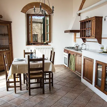 Torraiolo 4* Barberino di Val dʼElsa