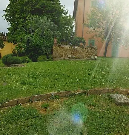 Ξενοδοχείο με διαμερίσματα Torraiolo